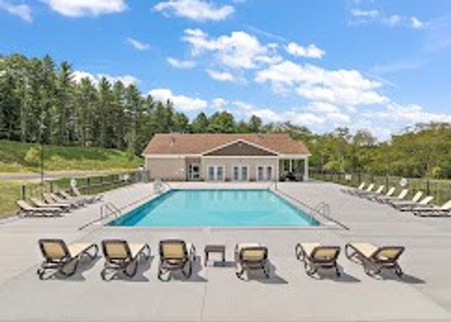 310 Arden Dr, Harmony Boro, PA 16037