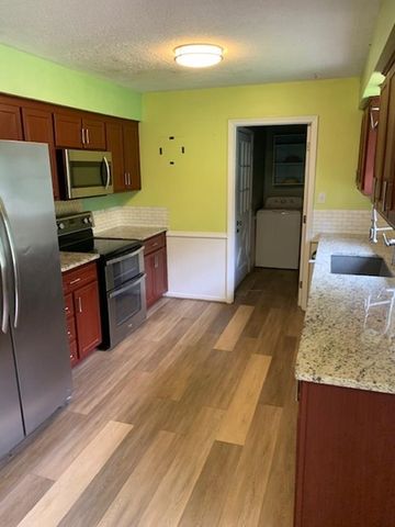 109 Goldenrod Lane, Moore, SC 29369