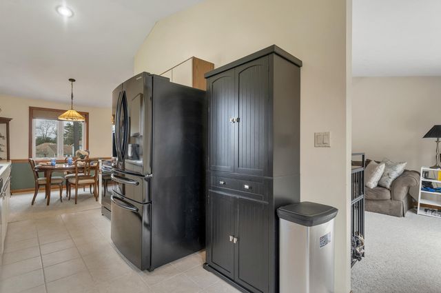 12 Fitzpatrick Circle, Nashua, NH 03063