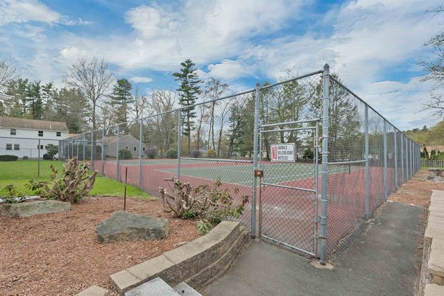 12 Fitzpatrick Circle, Nashua, NH 03063