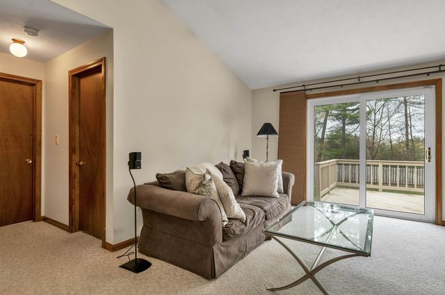 12 Fitzpatrick Circle, Nashua, NH 03063