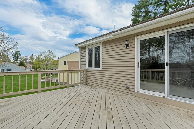 12 Fitzpatrick Circle, Nashua, NH 03063