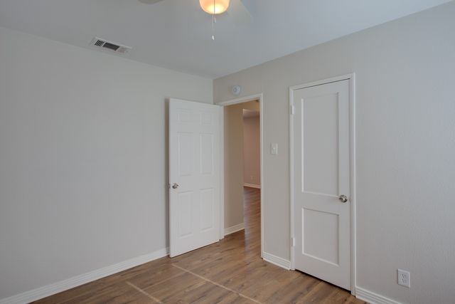 10421 Losa Drive, Dallas, TX 75218