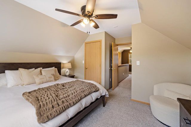 9034 Mt Vernon AVENUE, Milwaukee, WI 53226