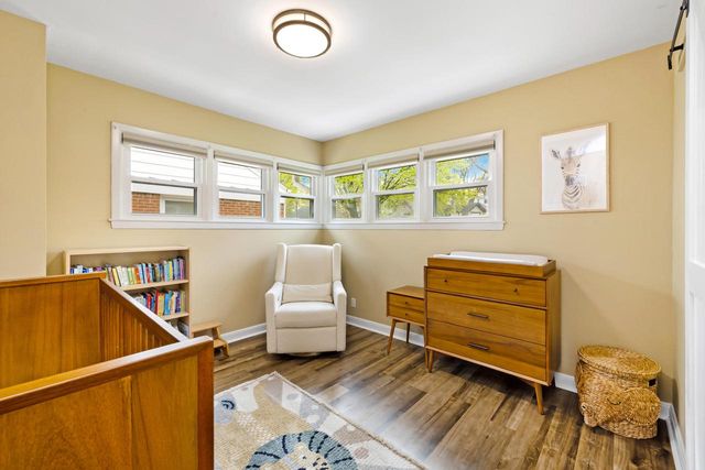 9034 Mt Vernon AVENUE, Milwaukee, WI 53226