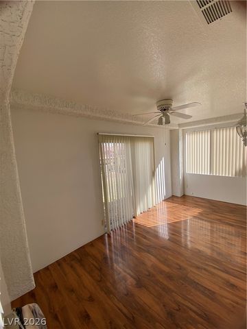 9012 STARMOUNT Drive, Las Vegas, NV 89134