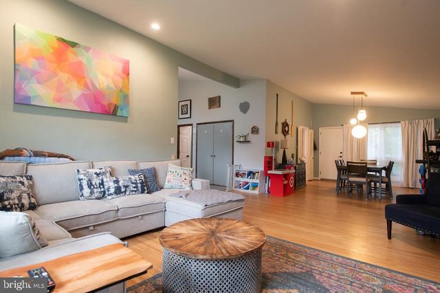 459 HARRISON AVE, Glenside, PA 19038