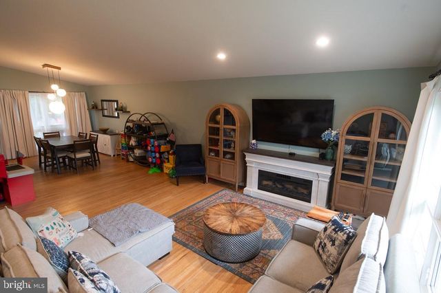 459 HARRISON AVE, Glenside, PA 19038