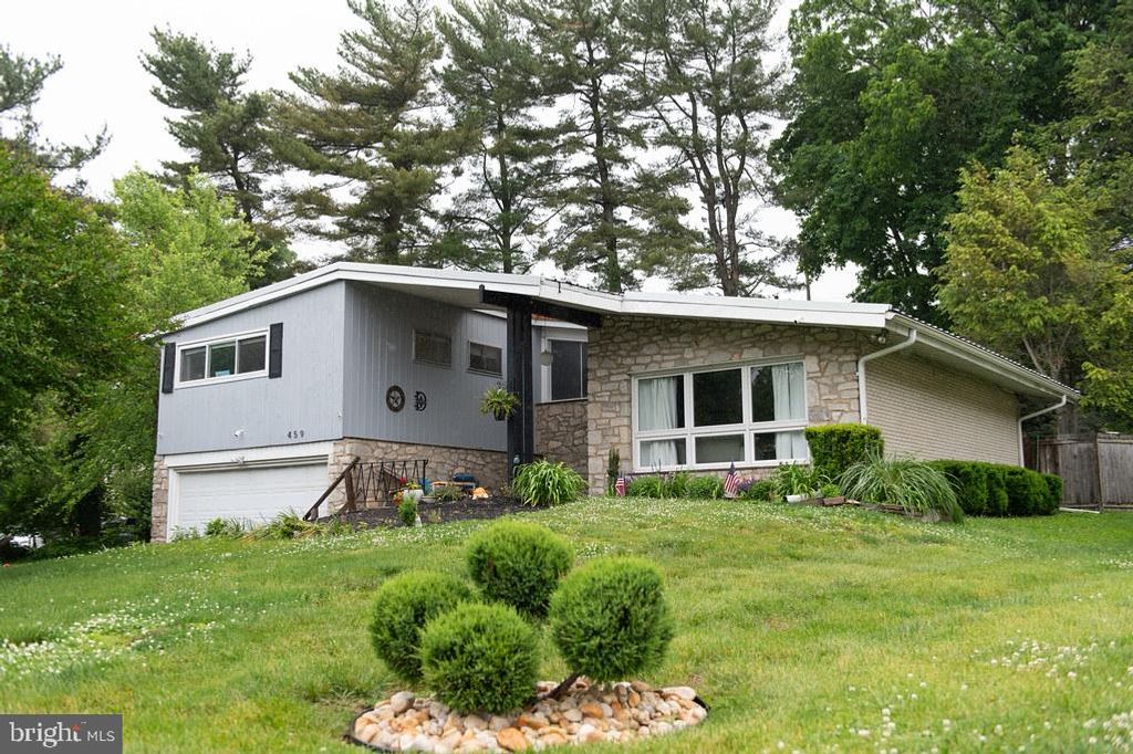 459 HARRISON AVE, Glenside, PA 19038