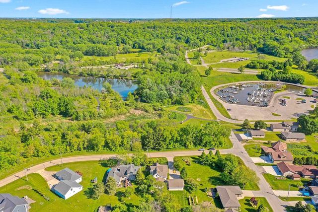 N7629 PIGEON ROAD, Sherwood, WI 54169
