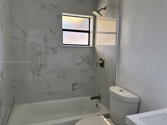7343 SW 21st St 0, Miami, FL 33155