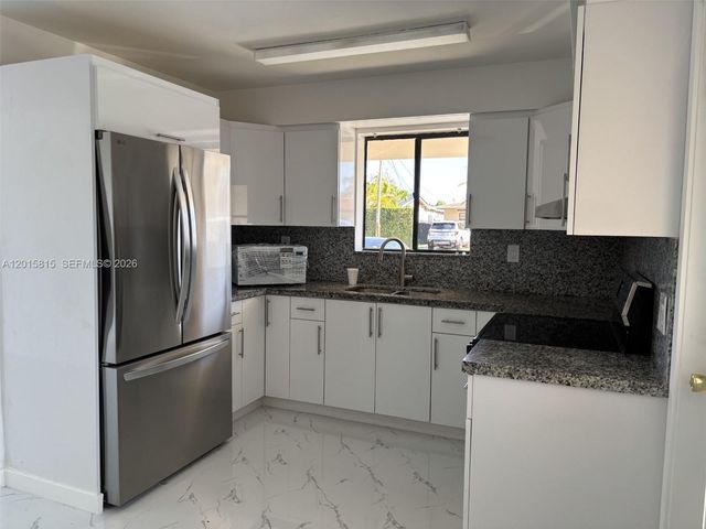 7343 SW 21st St 0, Miami, FL 33155