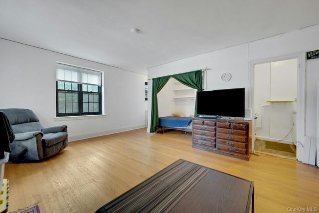 1273 North Avenue 3F, New Rochelle, NY 10804