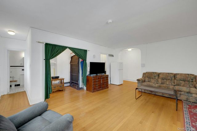 1273 North Avenue 3F, New Rochelle, NY 10804
