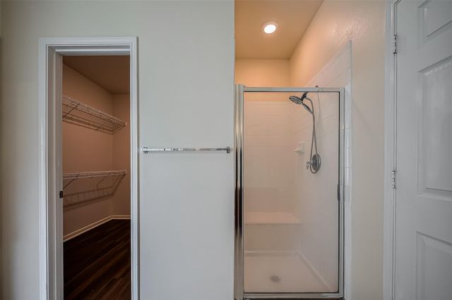 20006 Shavon Springs Drive, Spring, TX 77388