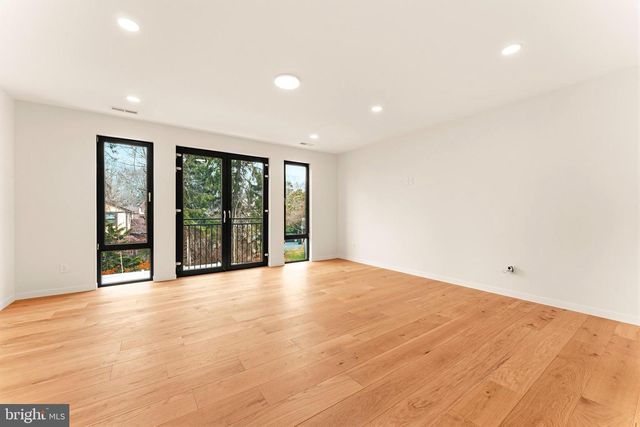 3750 WHEATSHEAF RD, Huntingdon Valley, PA 19006