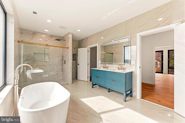 3750 WHEATSHEAF RD, Huntingdon Valley, PA 19006