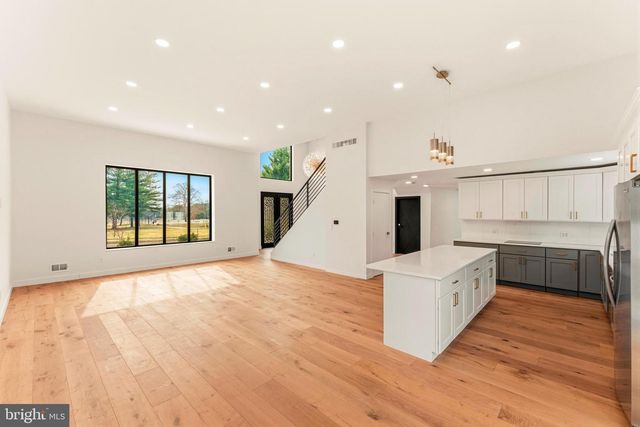 3750 WHEATSHEAF RD, Huntingdon Valley, PA 19006