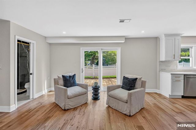 189 Woodland Avenue, Westwood, NJ 07675