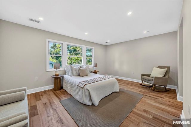 189 Woodland Avenue, Westwood, NJ 07675