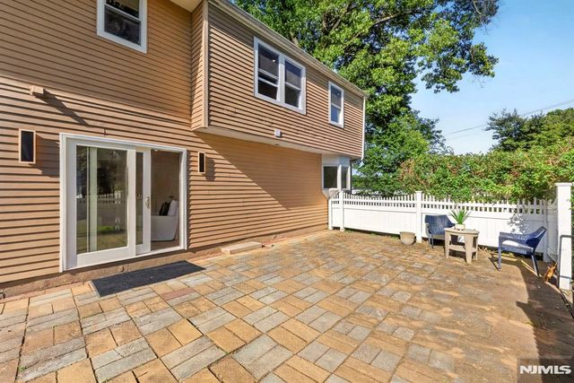 189 Woodland Avenue, Westwood, NJ 07675