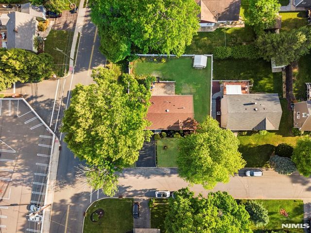 189 Woodland Avenue, Westwood, NJ 07675