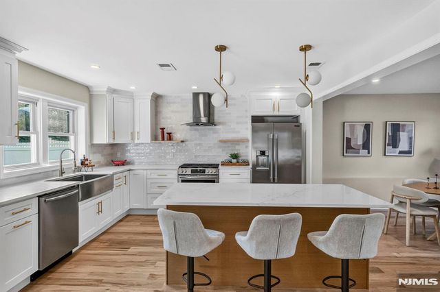 189 Woodland Avenue, Westwood, NJ 07675