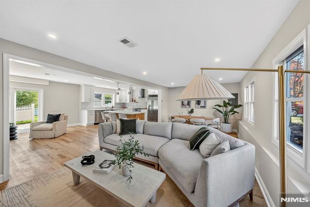 189 Woodland Avenue, Westwood, NJ 07675