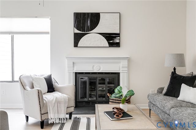 9703 Groundhog Dr, Richmond, VA 23235