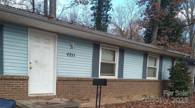 4211 Dunwoody Drive, Charlotte, NC 28215