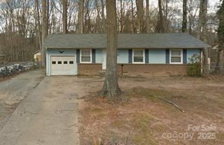 4211 Dunwoody Drive, Charlotte, NC 28215