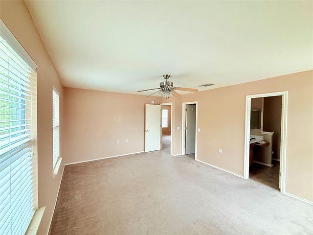 5313 Hutchinson DR, Austin, TX 78723