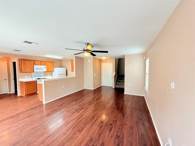 5313 Hutchinson DR, Austin, TX 78723