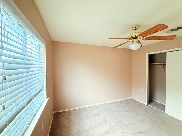 5313 Hutchinson DR, Austin, TX 78723