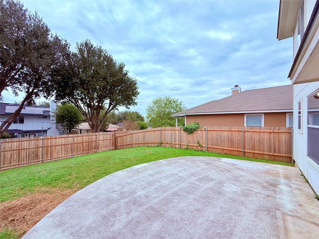 5313 Hutchinson DR, Austin, TX 78723