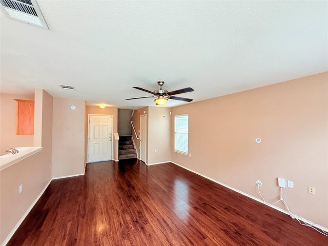 5313 Hutchinson DR, Austin, TX 78723