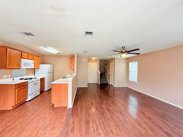 5313 Hutchinson DR, Austin, TX 78723