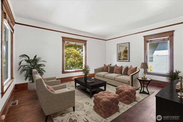1621 Colby Avenue, Everett, WA 98201