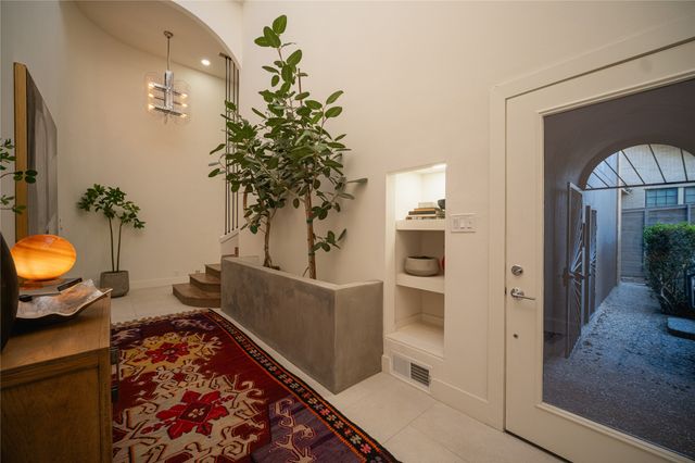 2628 Maple Springs Boulevard, Dallas, TX 75235