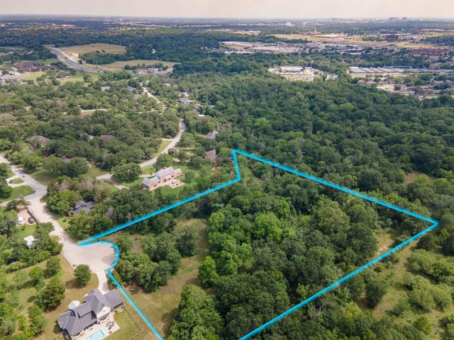 7012 Rose Point Court, Bryan, TX 77808