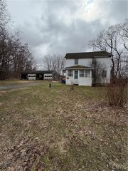 6932 Bush Road, Pompey, NY 13078