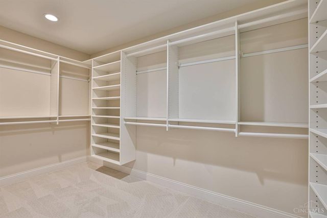 7556 Shawnee Run Road, Madeira, OH 45243