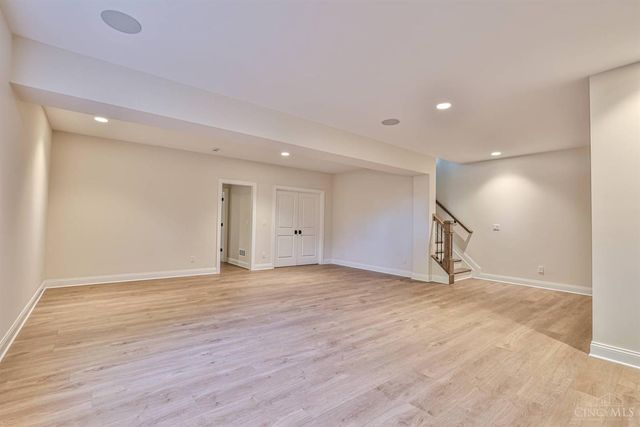 7556 Shawnee Run Road, Madeira, OH 45243