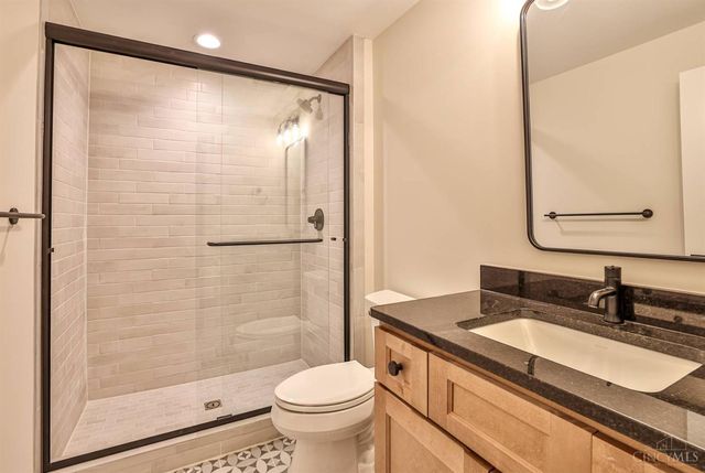 7556 Shawnee Run Road, Madeira, OH 45243