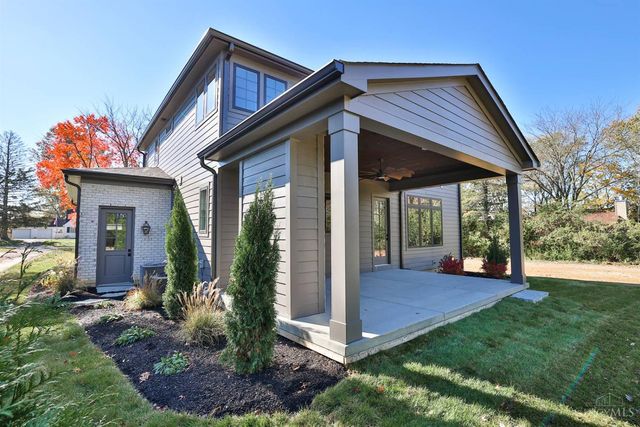 7556 Shawnee Run Road, Madeira, OH 45243