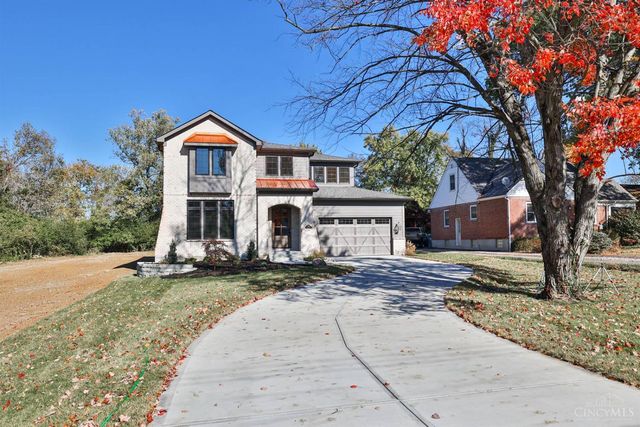 7556 Shawnee Run Road, Madeira, OH 45243