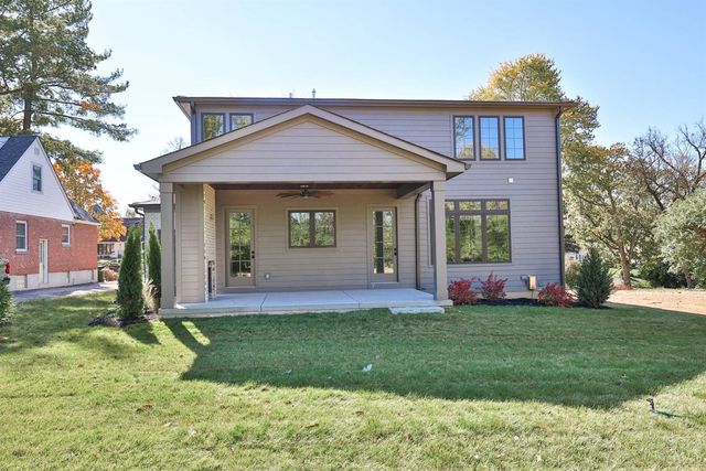 7556 Shawnee Run Road, Madeira, OH 45243