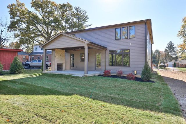 7556 Shawnee Run Road, Madeira, OH 45243