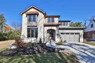 7556 Shawnee Run Road, Madeira, OH 45243