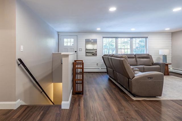 22 Bow Bog Road, Bow, NH 03304